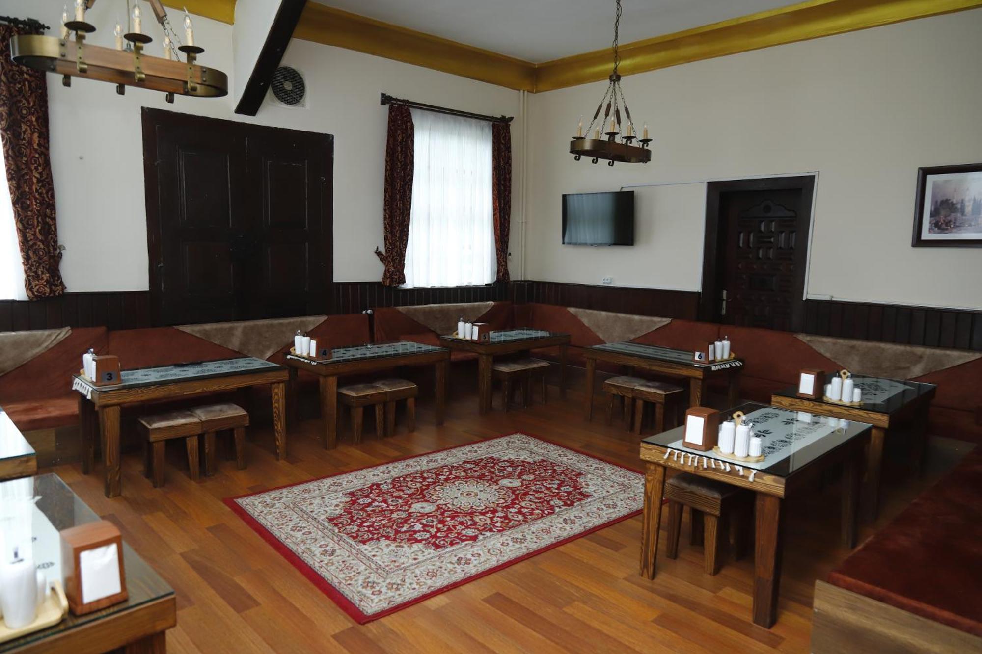 ชาห์เมรัน โคนัก บูทิก โอเต็ล Hotel คาสตาโมนู ภายนอก รูปภาพ